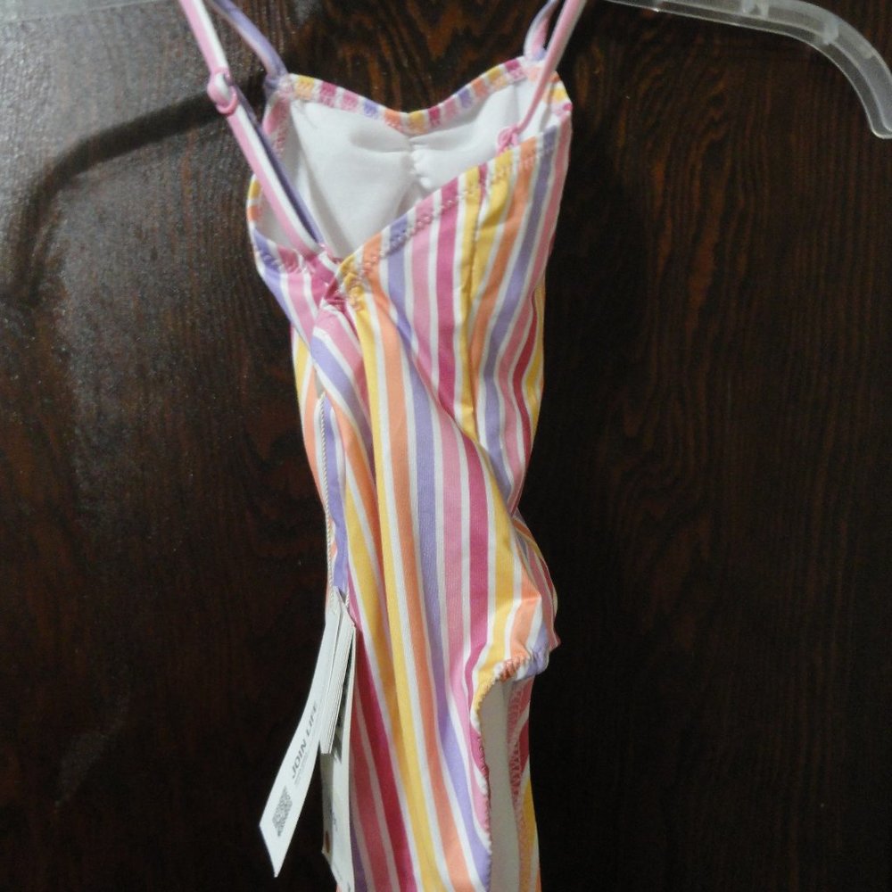 Zara Little ones one piece cross back swisuit,NWT 50+UPFprotection small - Picture 3 of 5